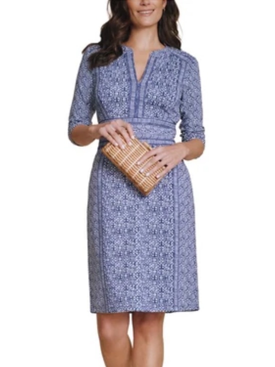 J. McLaughlin Dresses & Skirts - J. McLaughlin Blue and White 3/4 Sleeve Printed Dress Size Small